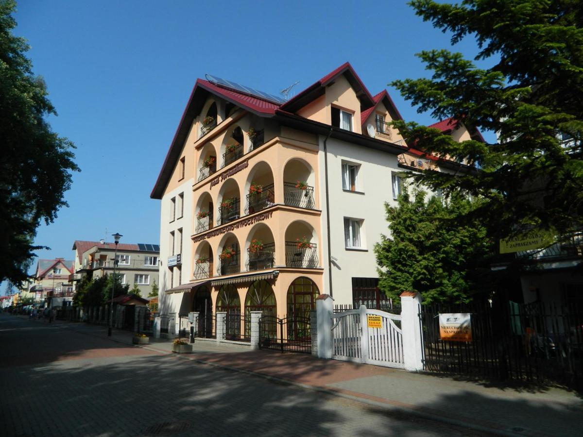 Pod Arkadami Darlowko Exterior photo
